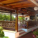 Paradiso Hotel 3*