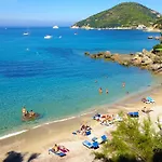 Paradiso Szálloda 3*