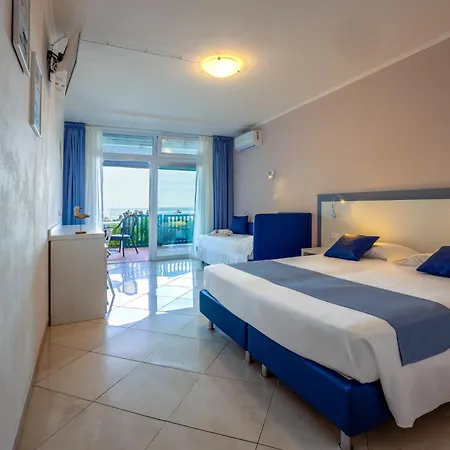Paradiso Hotel