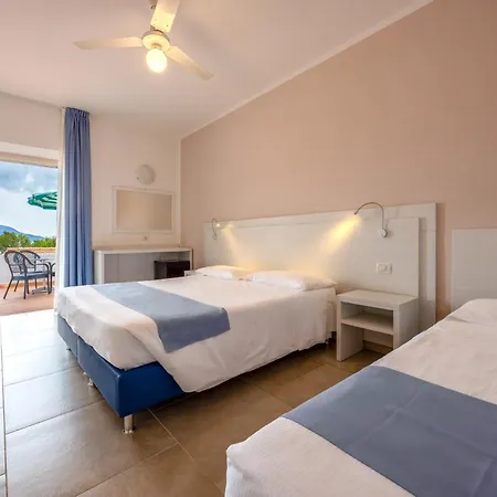 Paradiso 3*