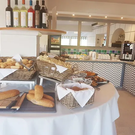 Paradiso Hotel