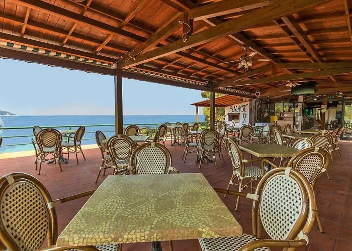 Szálloda Paradiso 3*