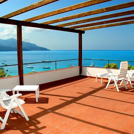 Paradiso Hotel